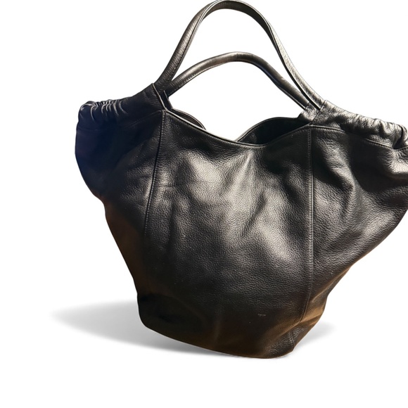 Vintage Bodhi Black Pebbled Leather Bucket Shoulder Bag with Front Pockets - Picture 4 of 16